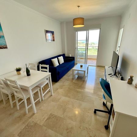 Top Sea View Apartment - 7 Minutes To Sotogrande Castillo de Sabinillas Exterior photo